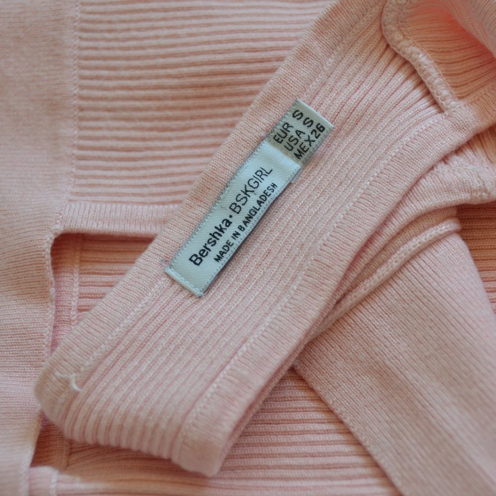 Cropped Ribbed Tank Top - Picture 7 of 10